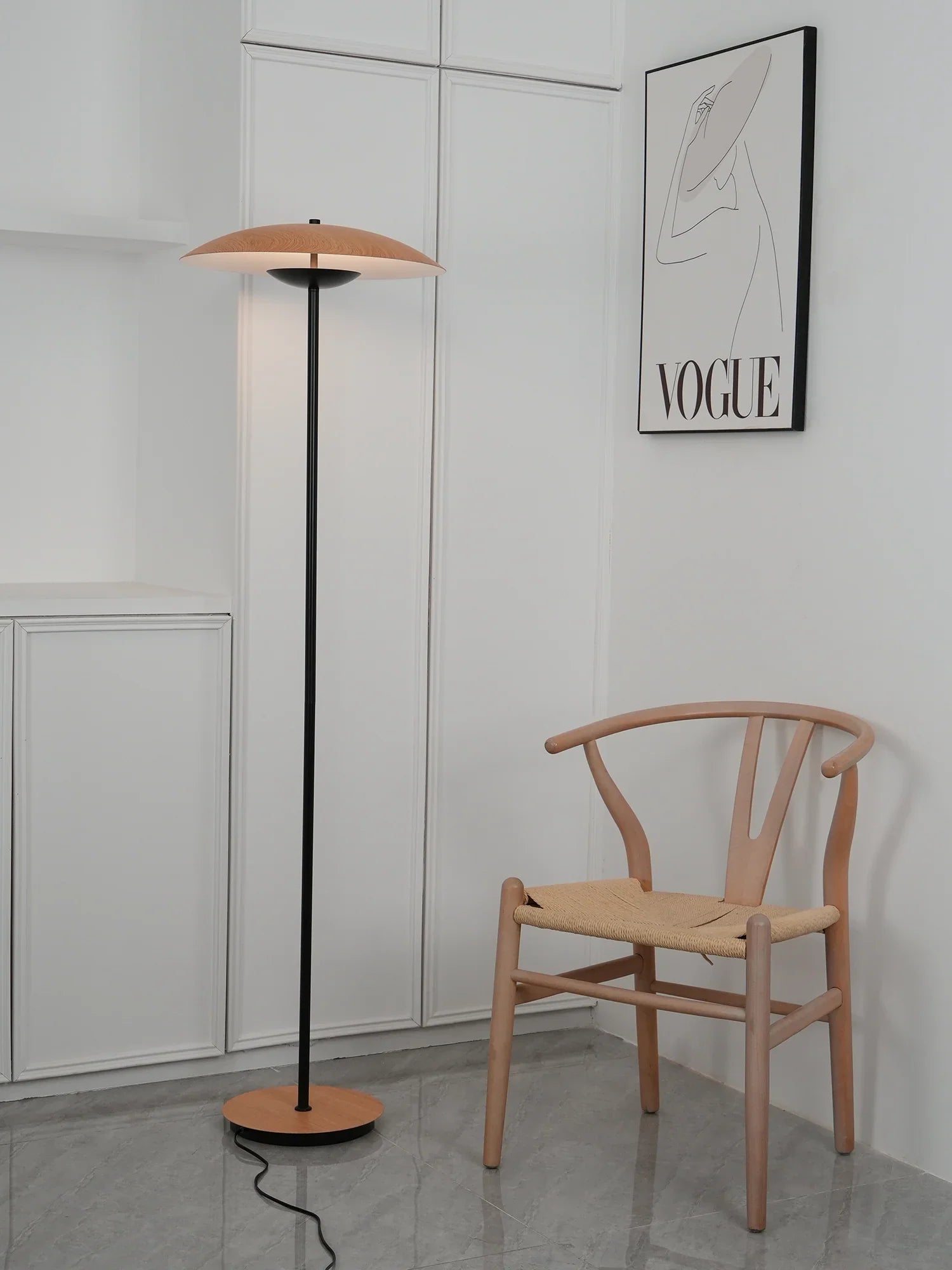 Innovative Directional Floor Lamp - NexioPick