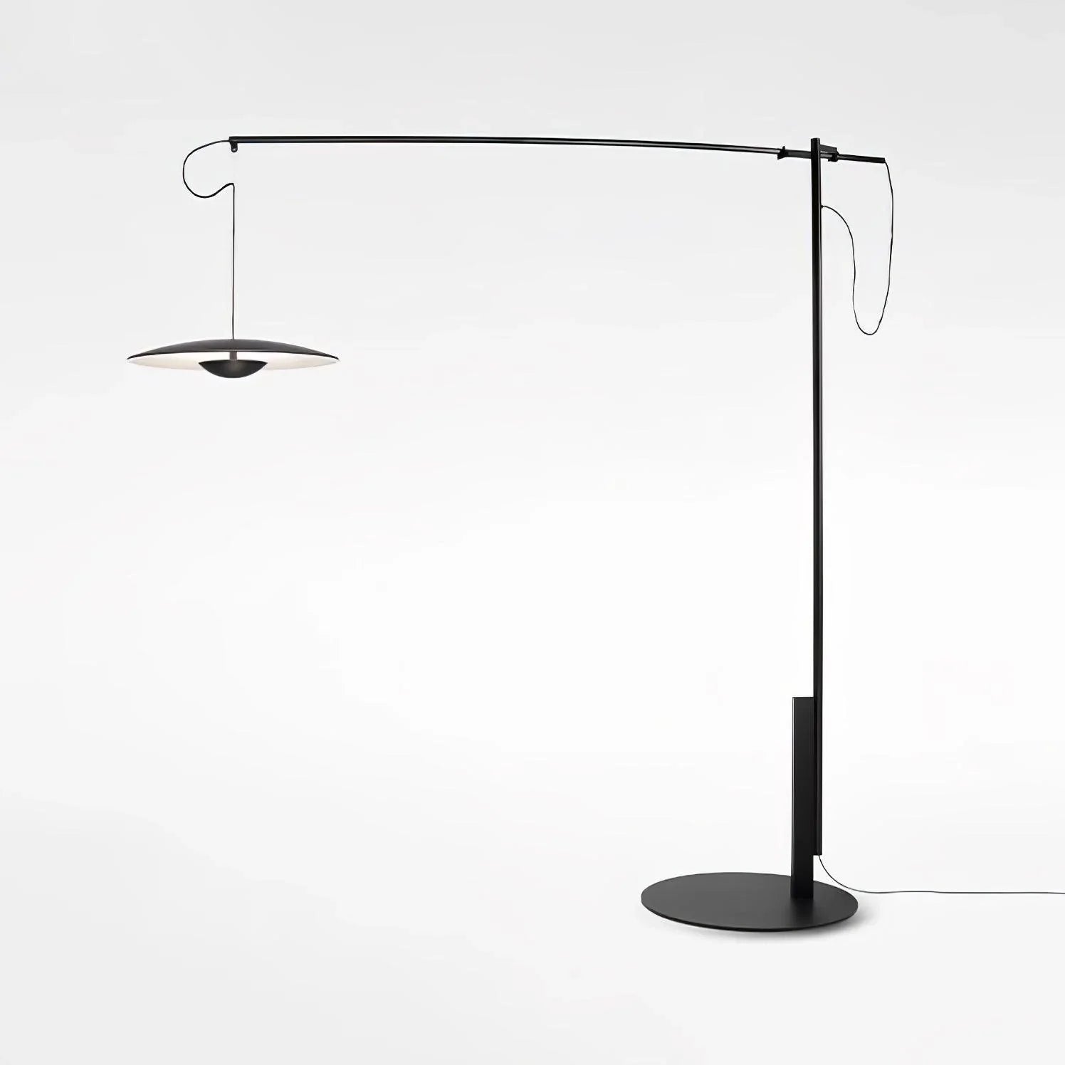 Innovative Directional Floor Lamp - NexioPick
