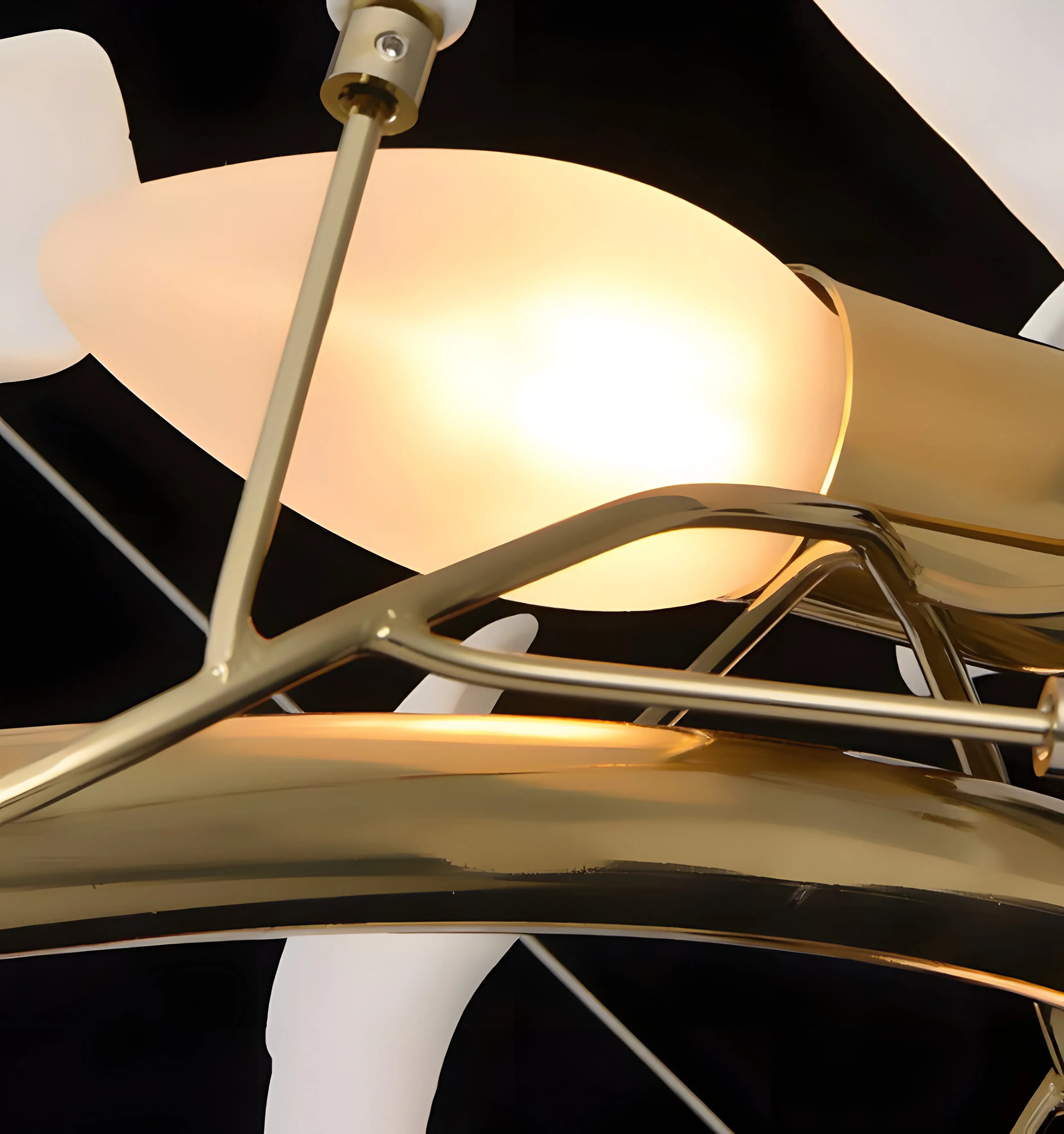 Gingko Chandelier Q - NexioPick