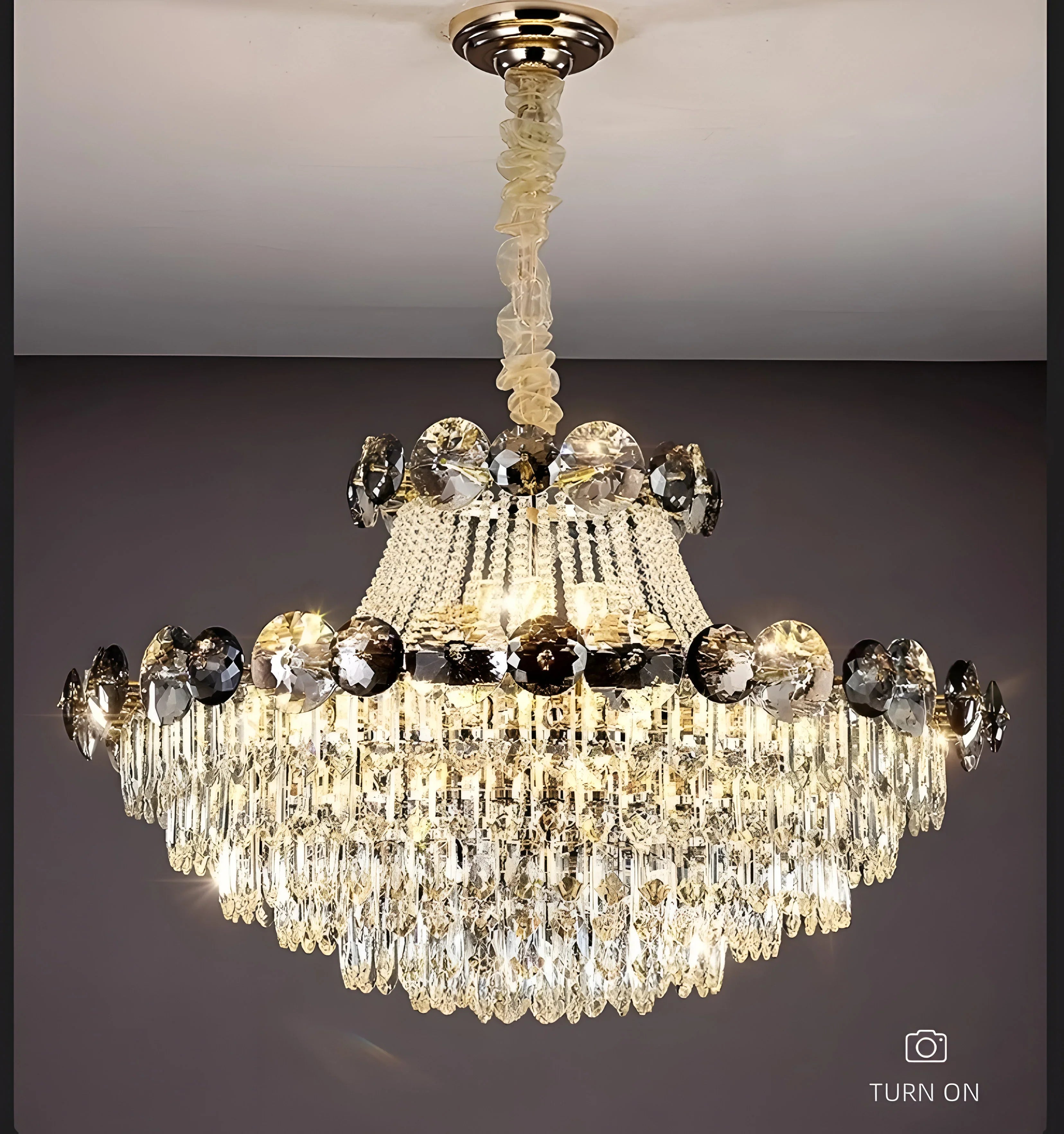 Gioro Crystal Chandelier - NexioPick