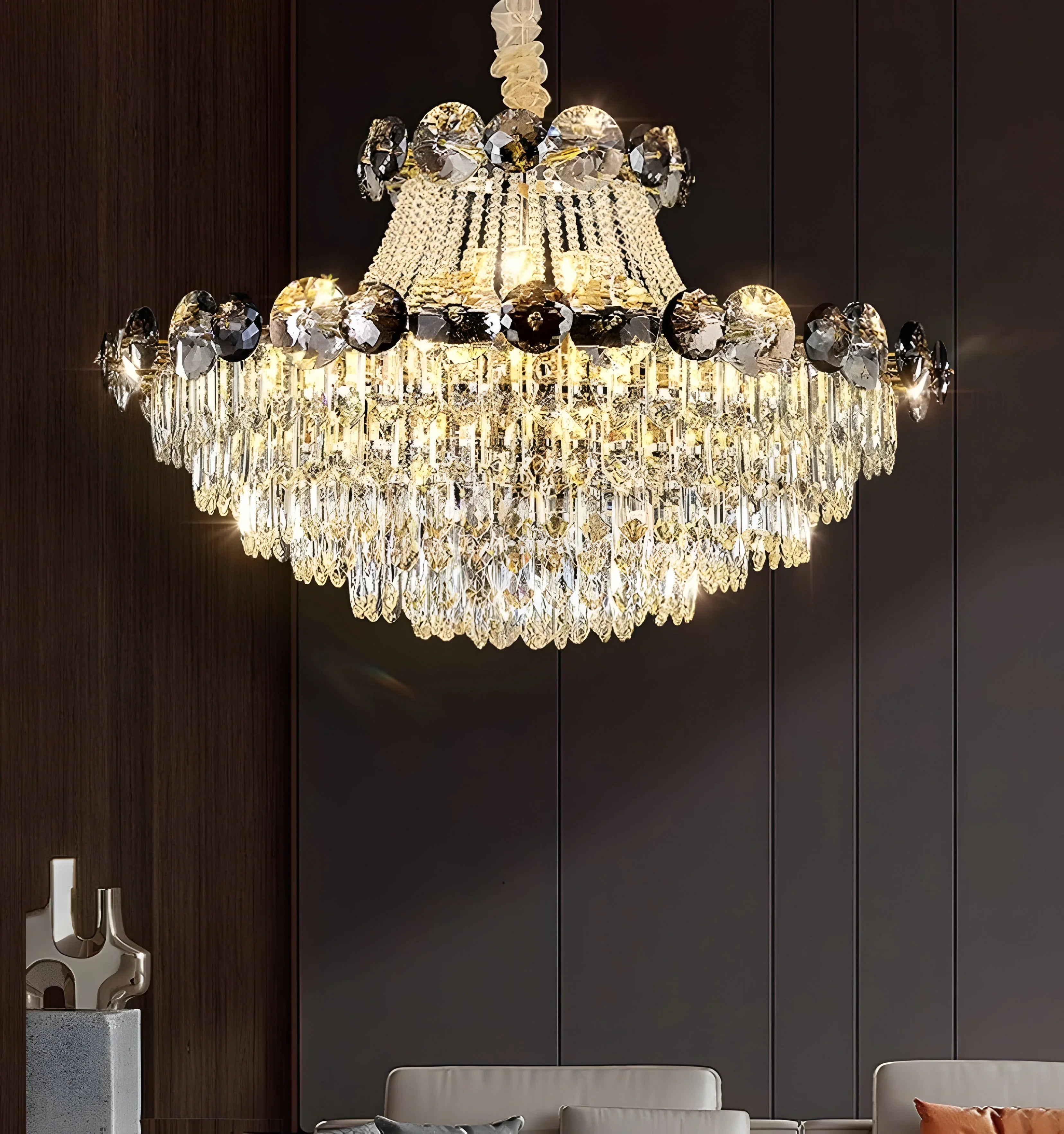 Gioro Crystal Chandelier - NexioPick