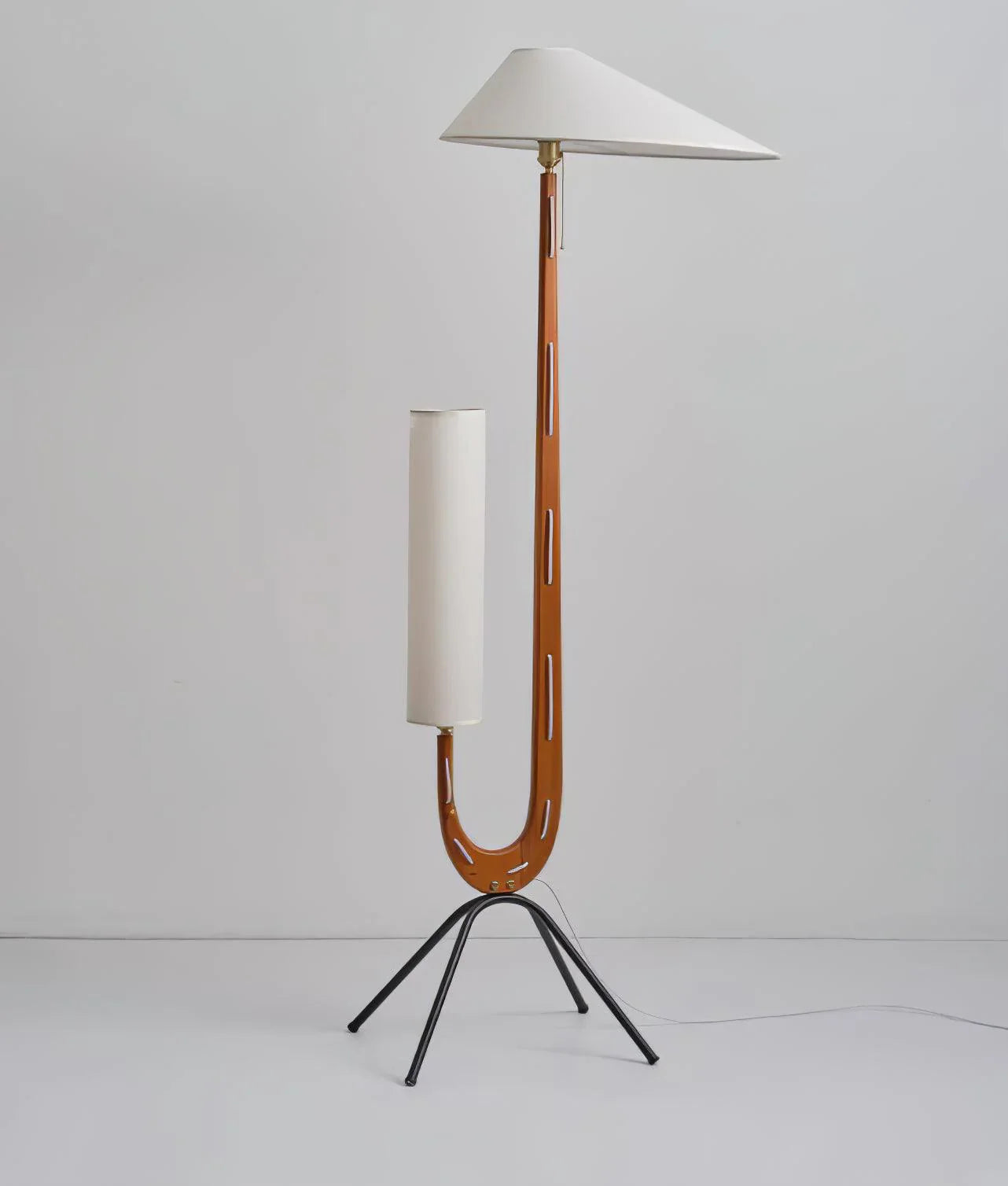 Giraffe Floor Lamp - NexioPick