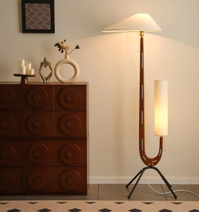 Giraffe Floor Lamp - NexioPick
