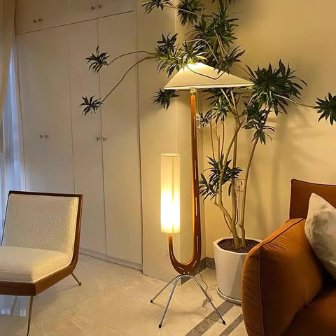 Giraffe Floor Lamp - NexioPick