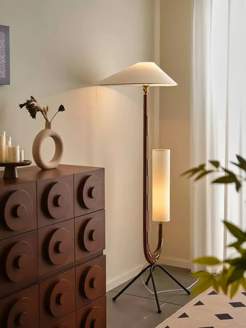 Giraffe Floor Lamp - NexioPick