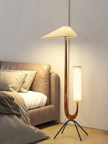 Giraffe Floor Lamp - NexioPick