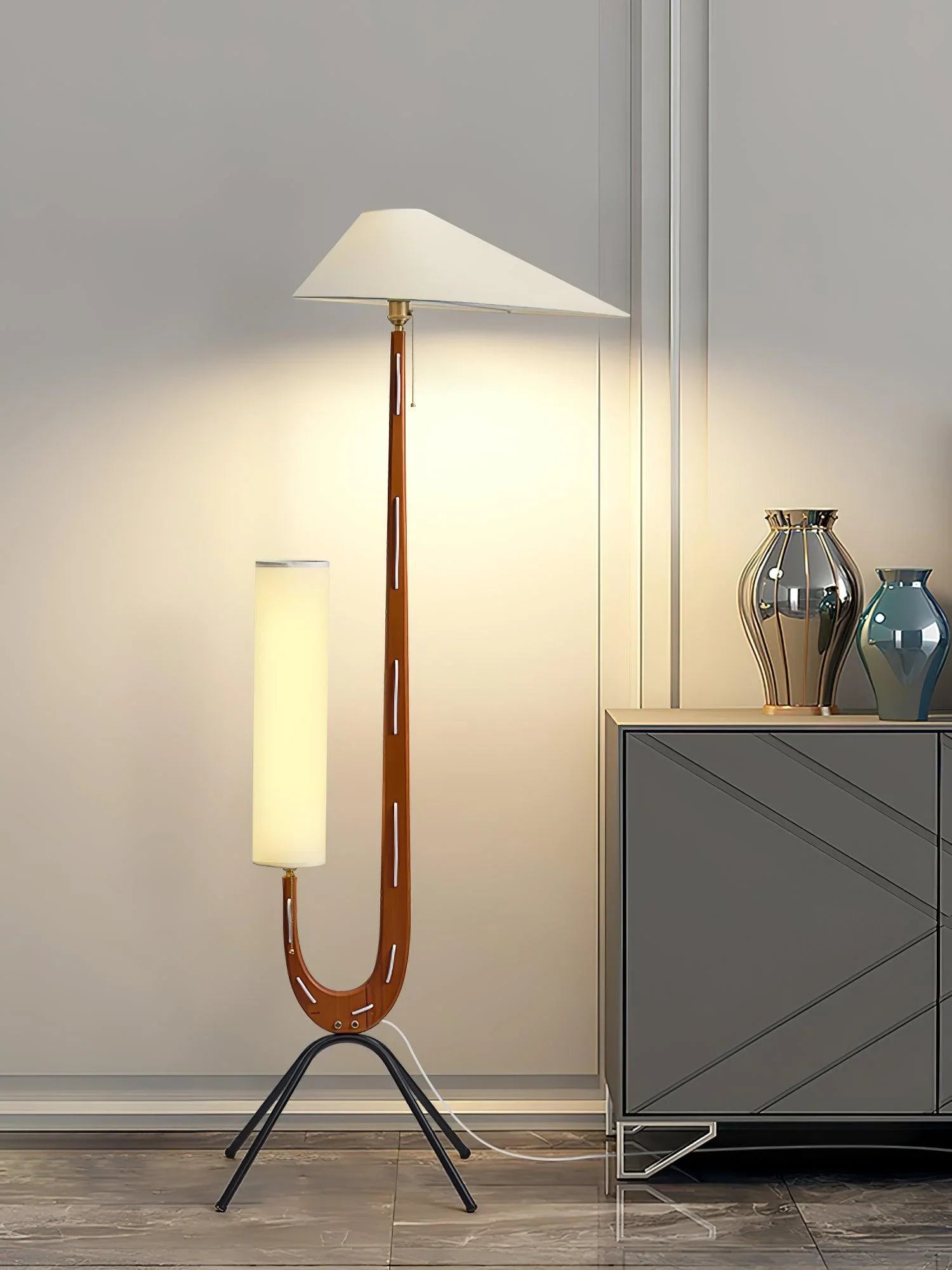Giraffe Floor Lamp - NexioPick