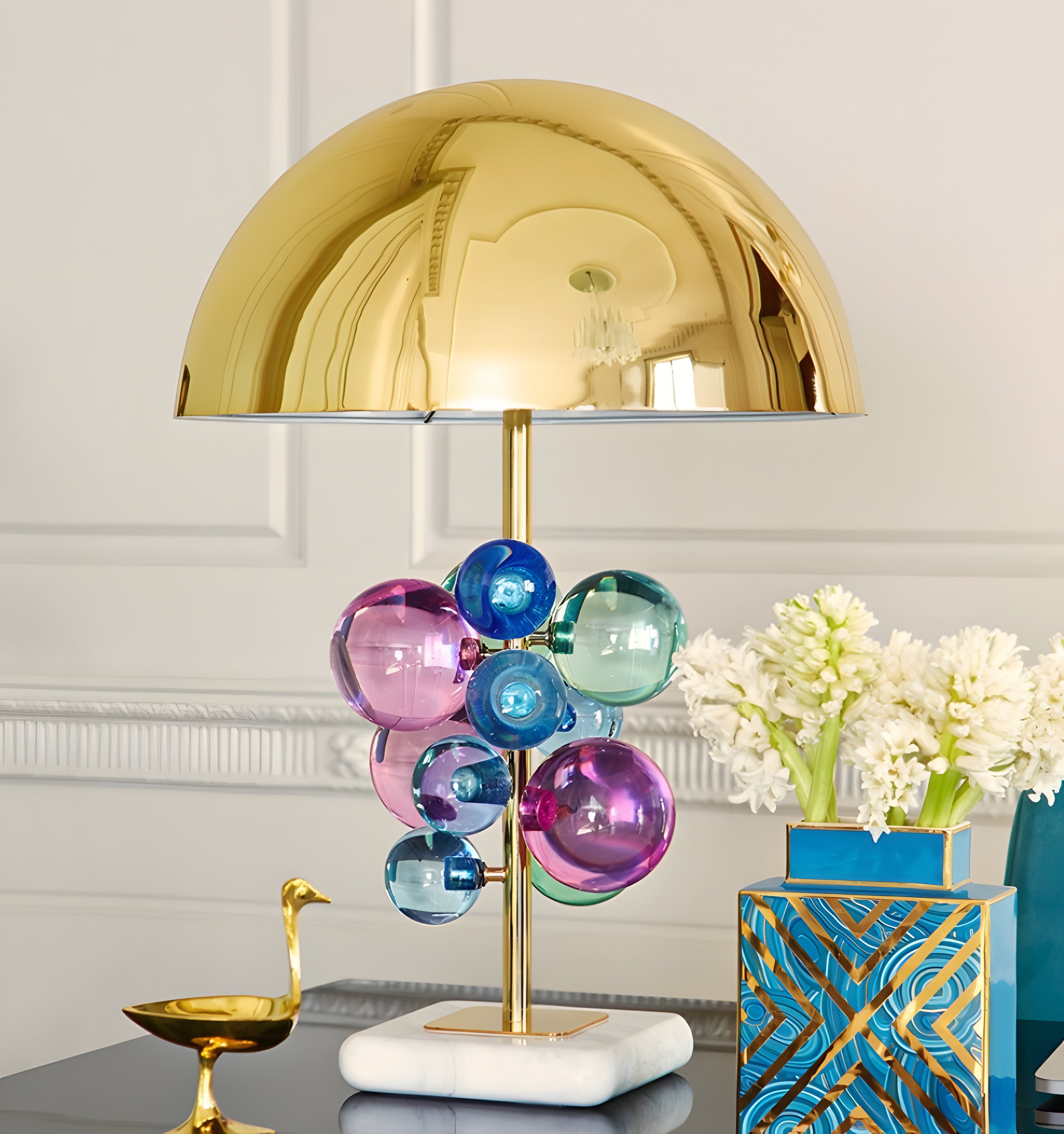 Globo Table Lamp - NexioPick