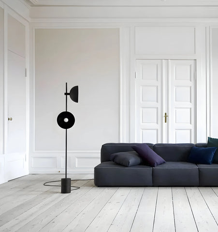 Studio Floor Lamp - NexioPick