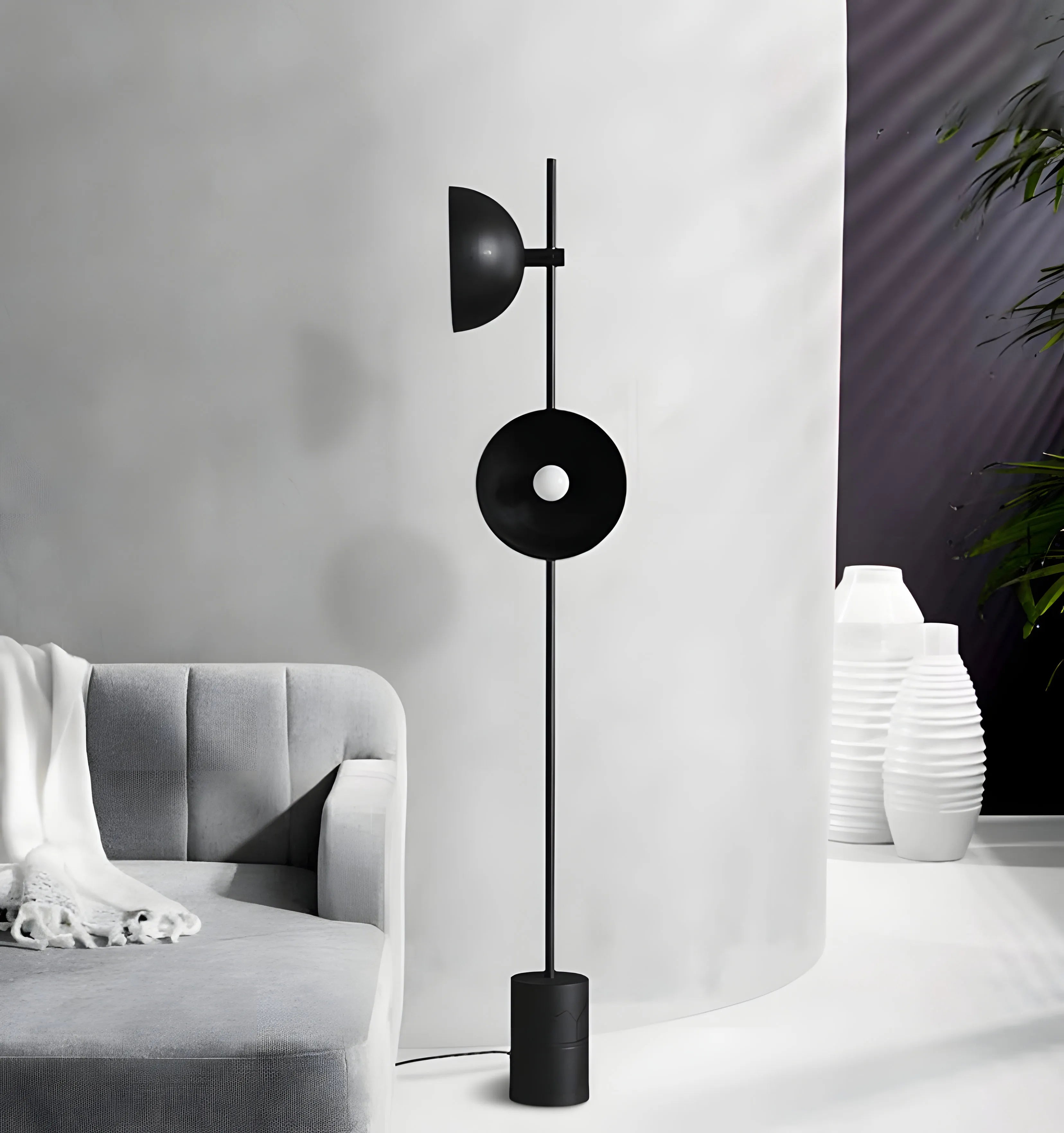 Studio Floor Lamp - NexioPick