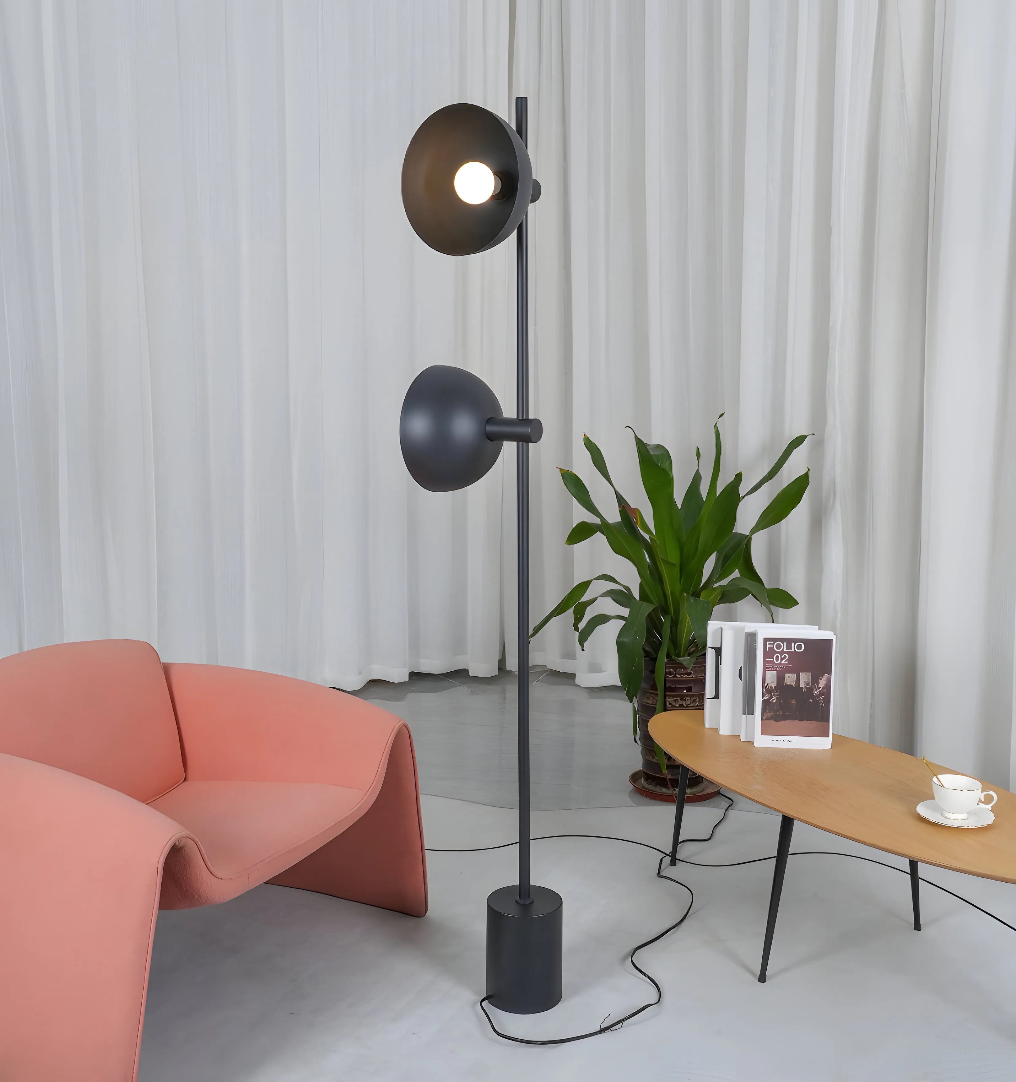 Studio Floor Lamp - NexioPick