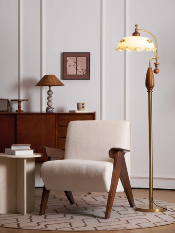 Heritage Bloom Floor Lamp - NexioPick