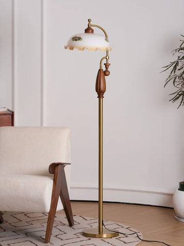 Heritage Bloom Floor Lamp - NexioPick