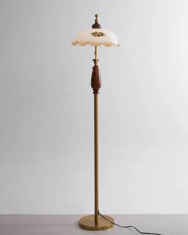 Heritage Bloom Floor Lamp - NexioPick