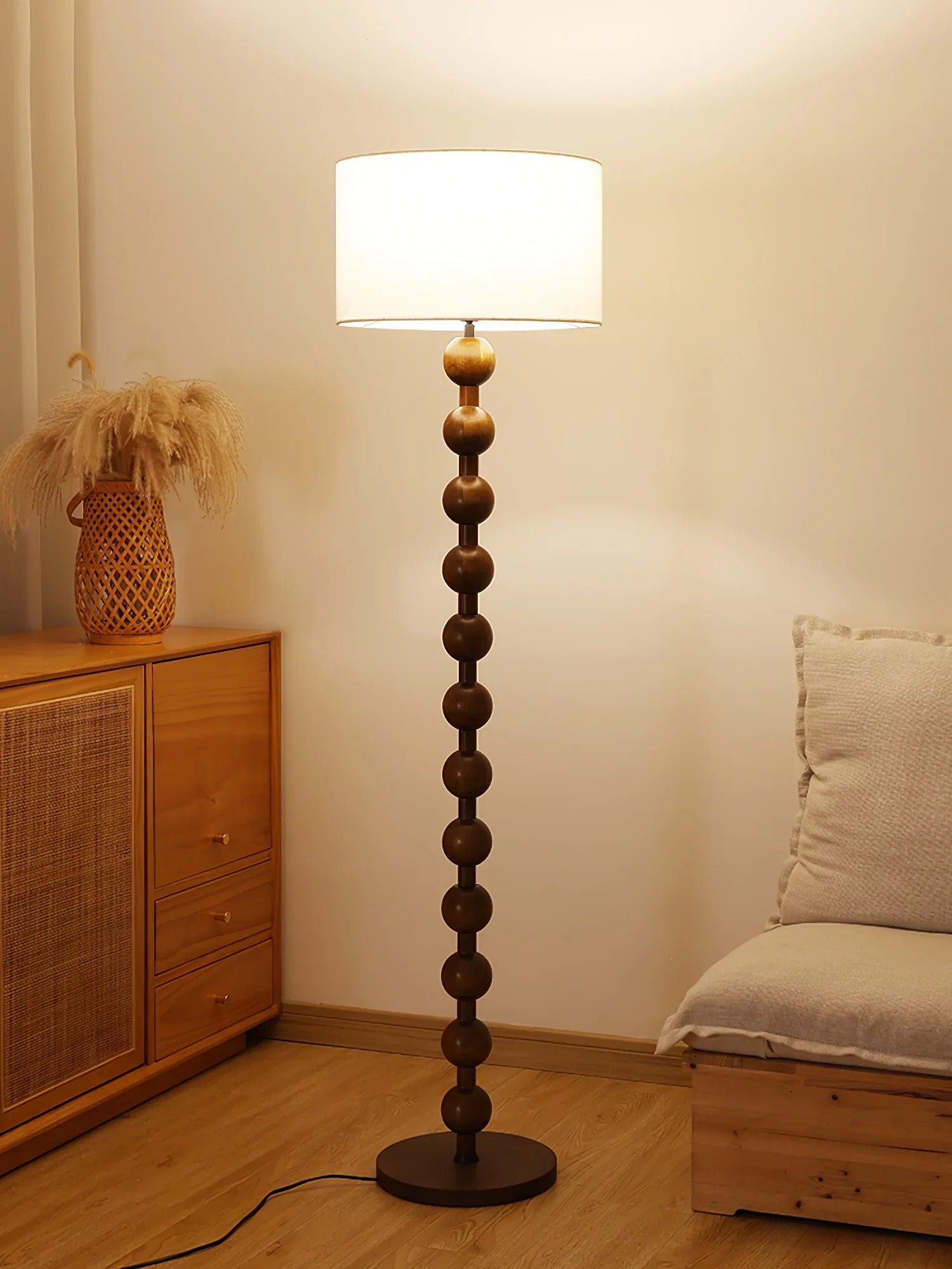Hugo Barbell Floor Lamp - NexioPick