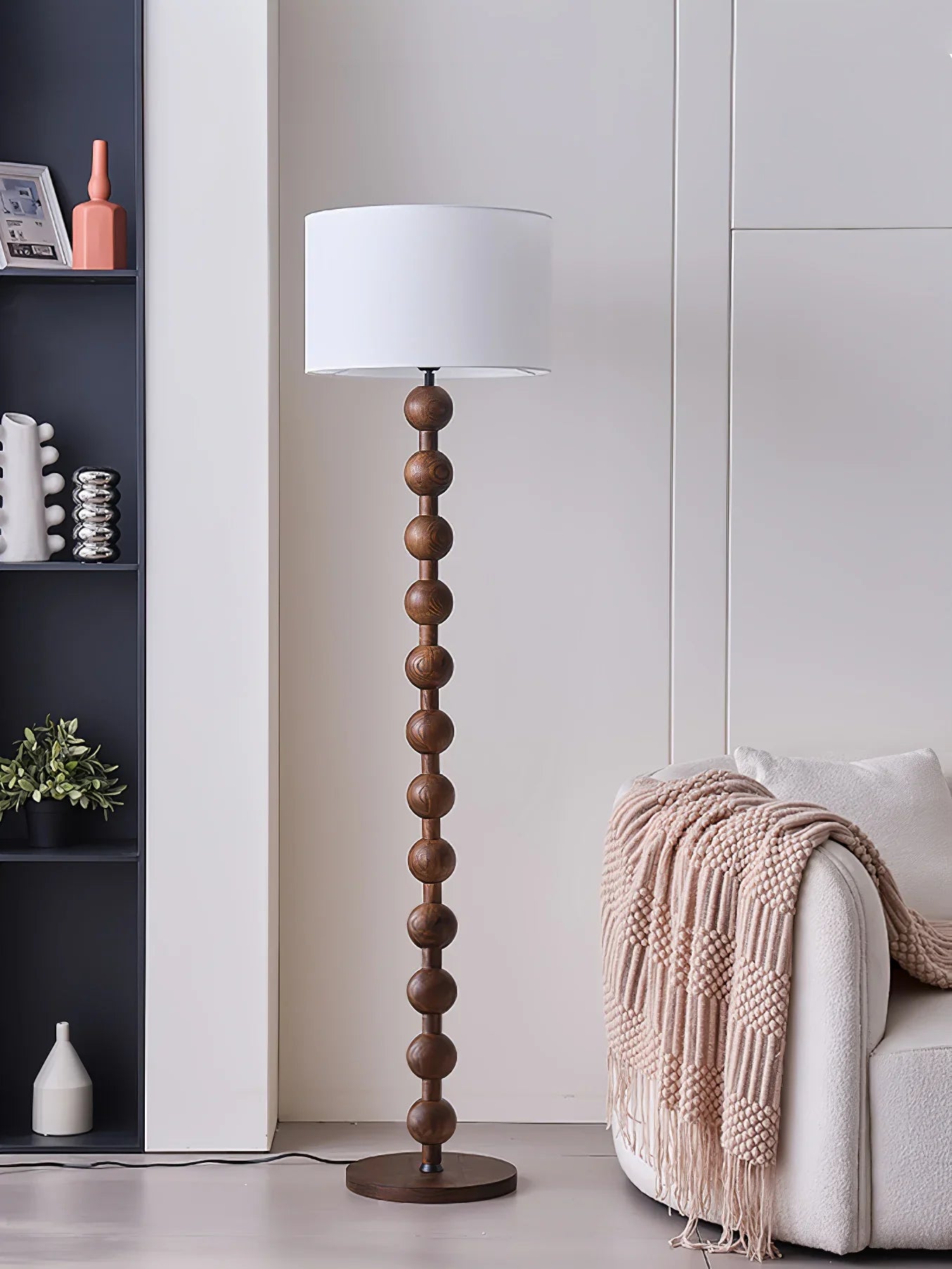 Hugo Barbell Floor Lamp - NexioPick