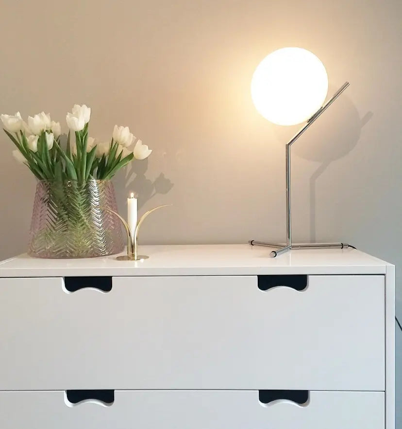 Artemide Table Lamp - NexioPick