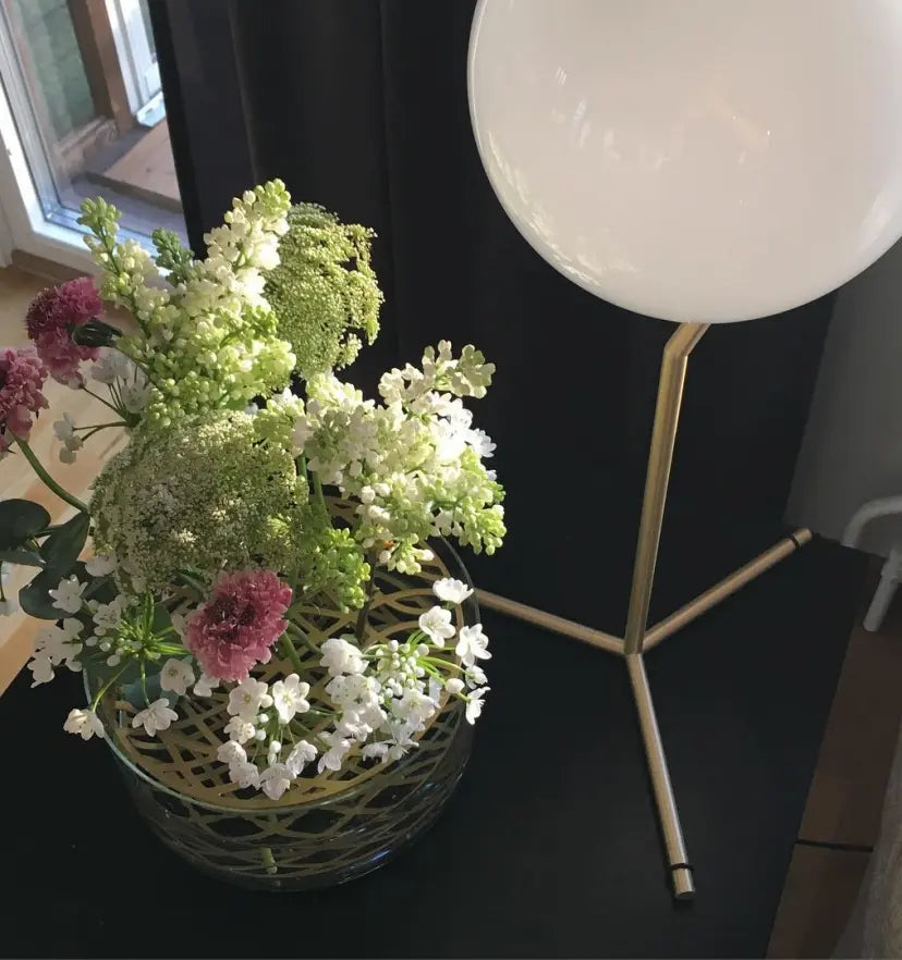 Artemide Table Lamp - NexioPick