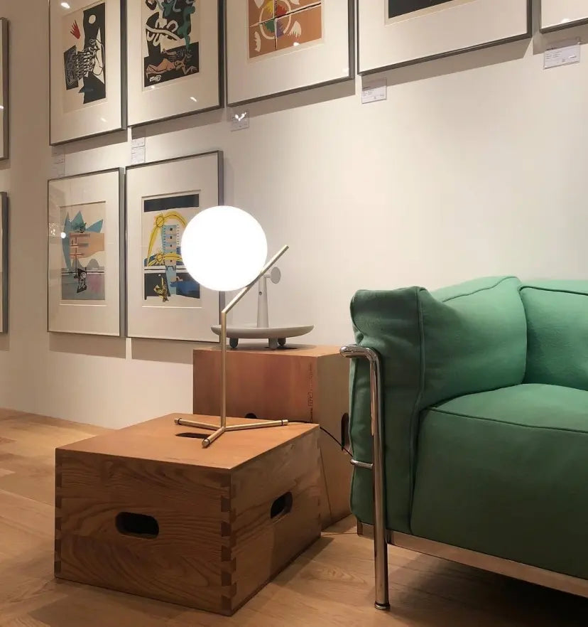 Artemide Table Lamp - NexioPick