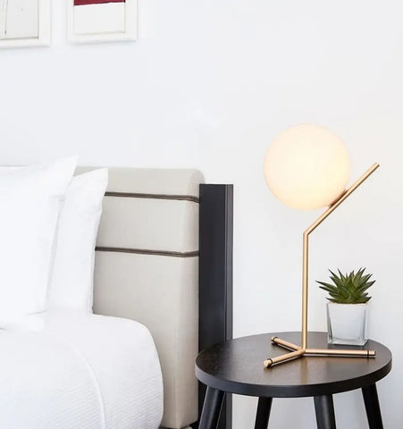 Artemide Table Lamp - NexioPick