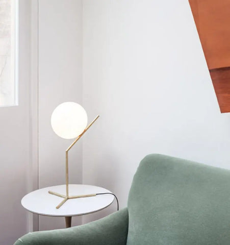Artemide Table Lamp - NexioPick