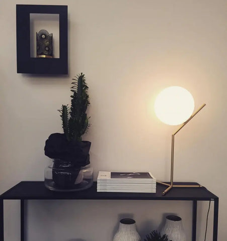 Artemide Table Lamp - NexioPick