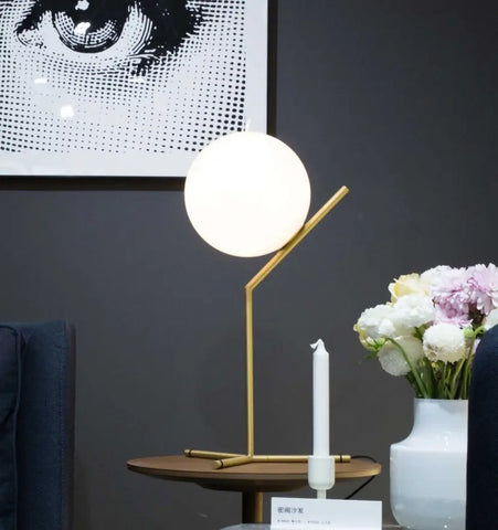 Artemide Table Lamp - NexioPick