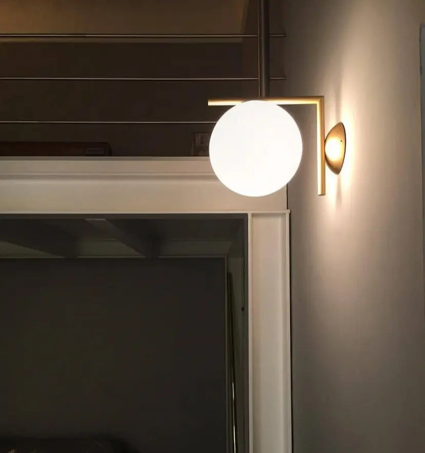 Artemide Wall Lamp - NexioPick