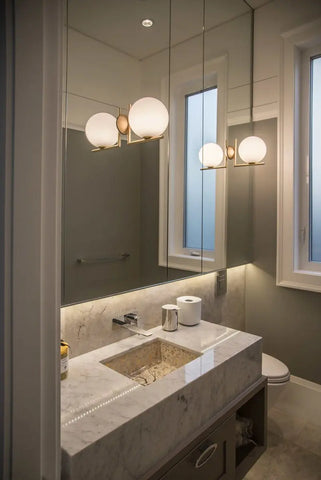 Artemide Wall Lamp - NexioPick