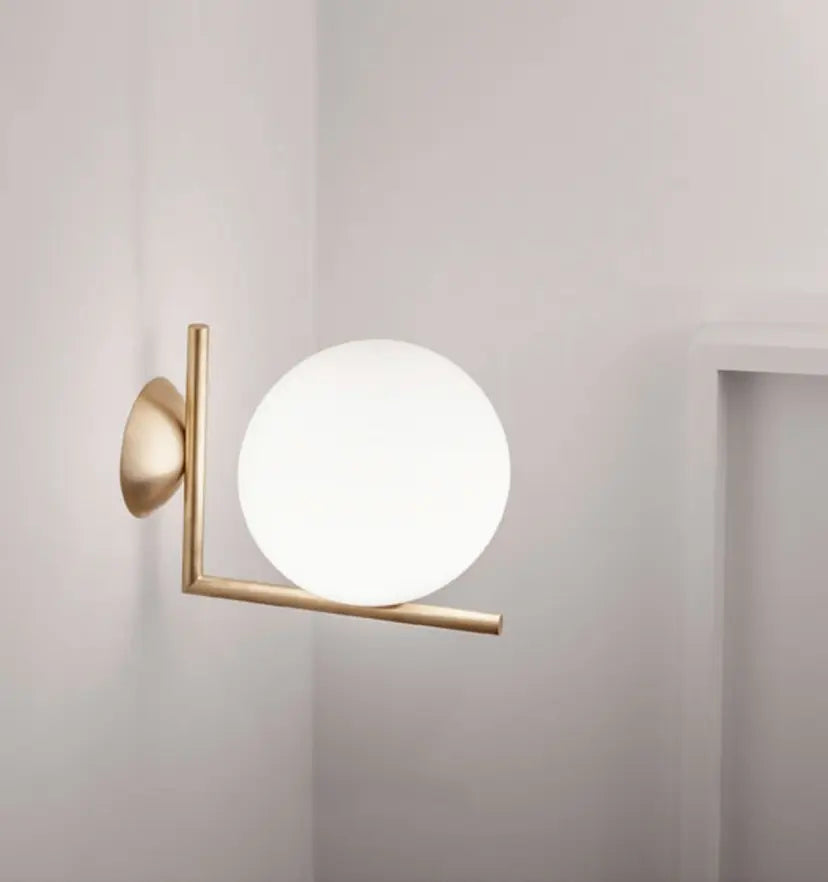 Artemide Wall Lamp - NexioPick