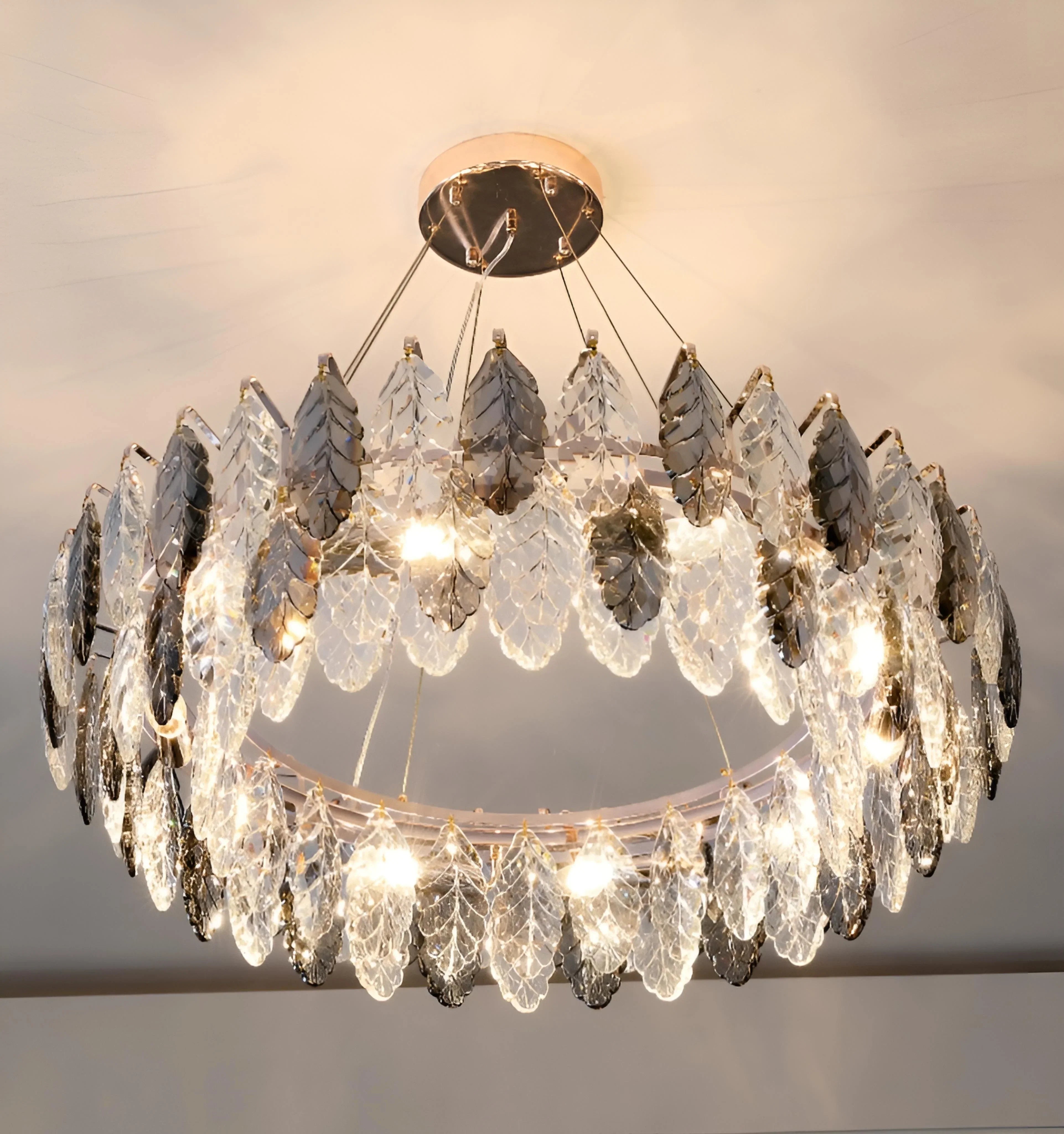 Jonas Leaf Crystal Chandelier - NexioPick