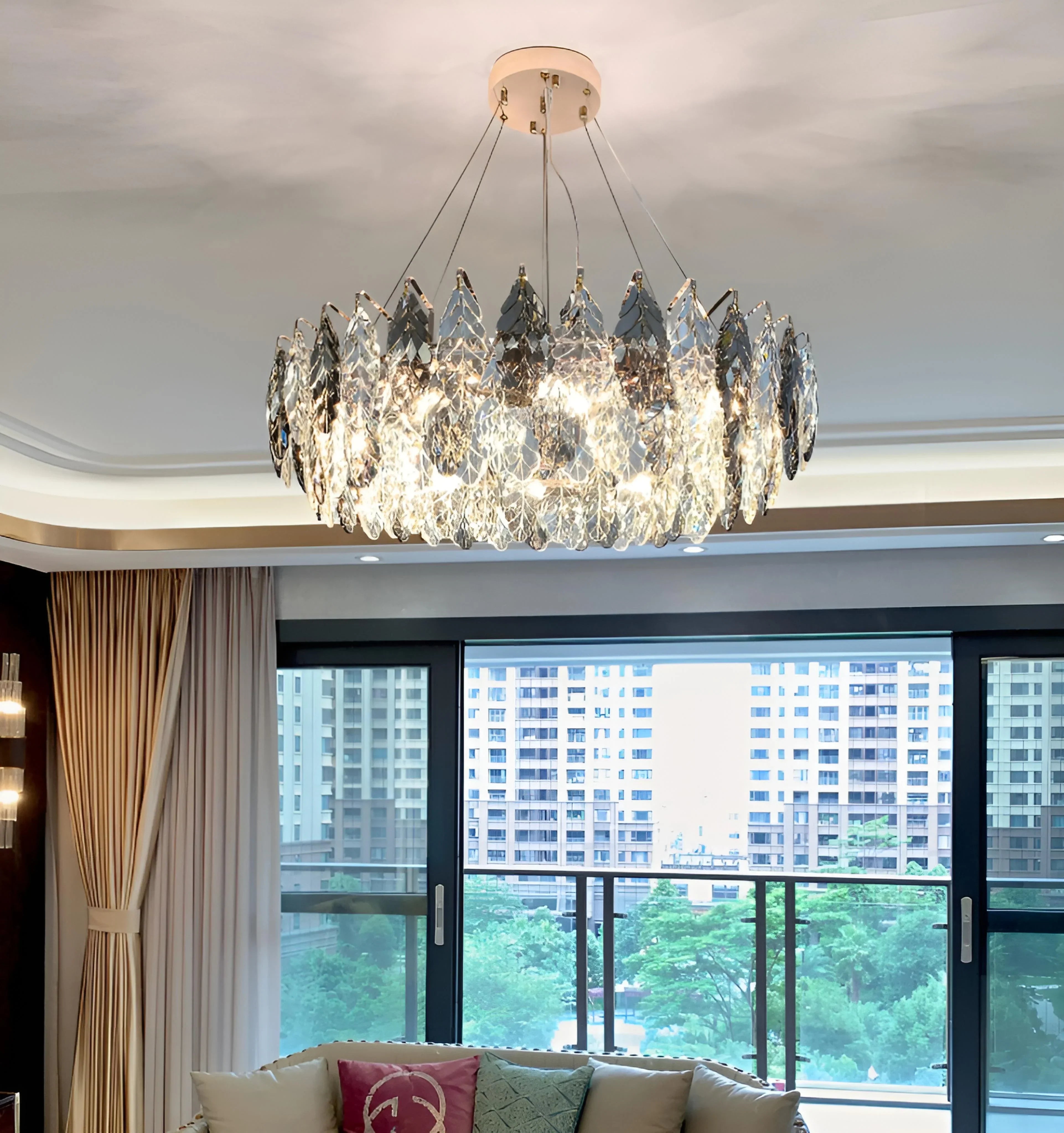 Jonas Leaf Crystal Chandelier - NexioPick