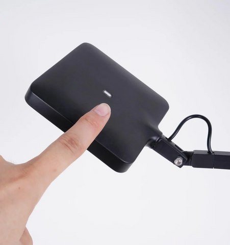 Edge Table Lamp - NexioPick