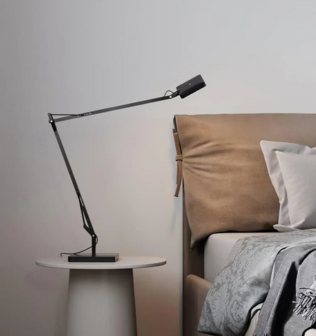 Edge Table Lamp - NexioPick