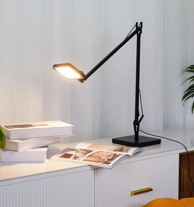 Edge Table Lamp - NexioPick