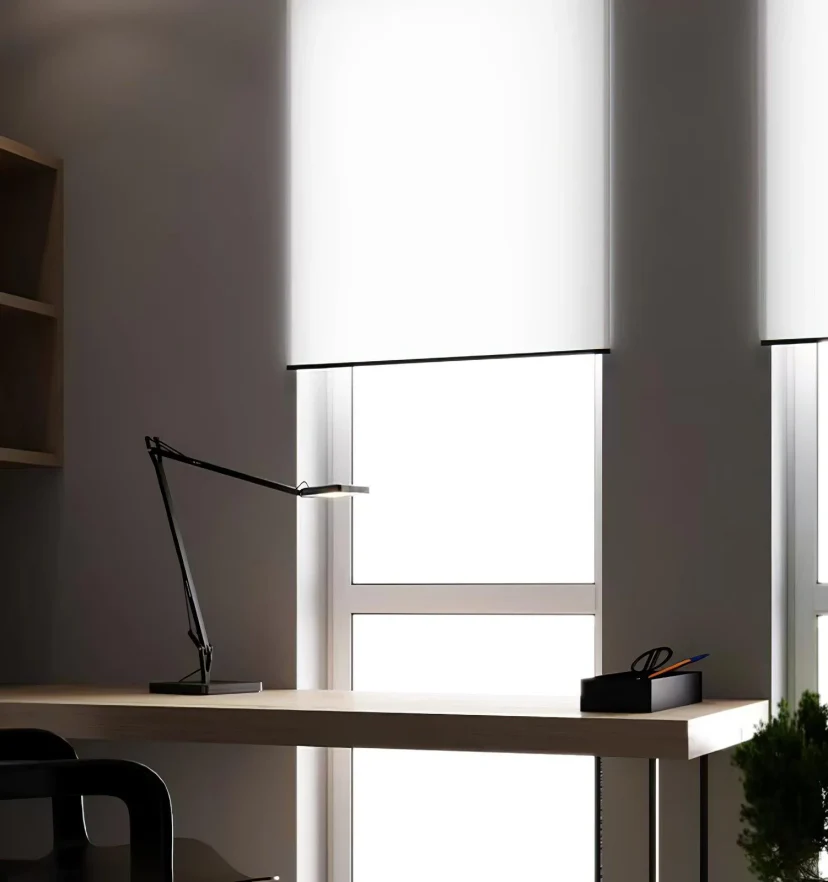 Edge Table Lamp - NexioPick