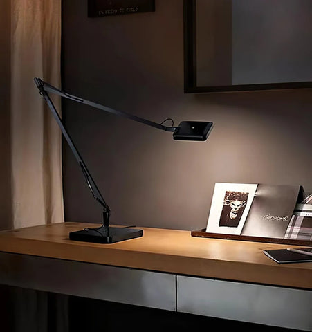 Edge Table Lamp - NexioPick
