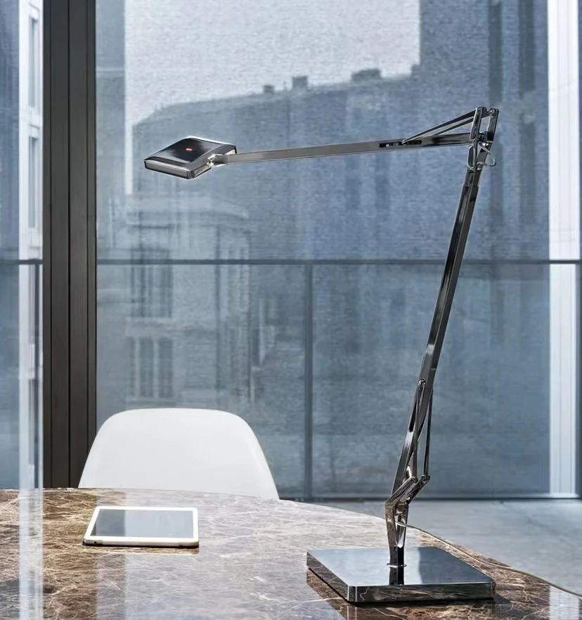 Edge Table Lamp - NexioPick