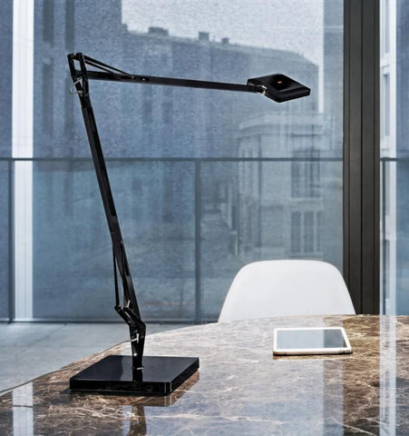 Edge Table Lamp - NexioPick
