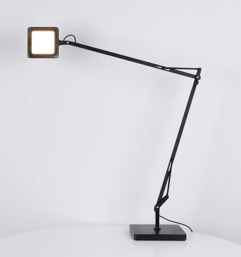 Edge Table Lamp - NexioPick