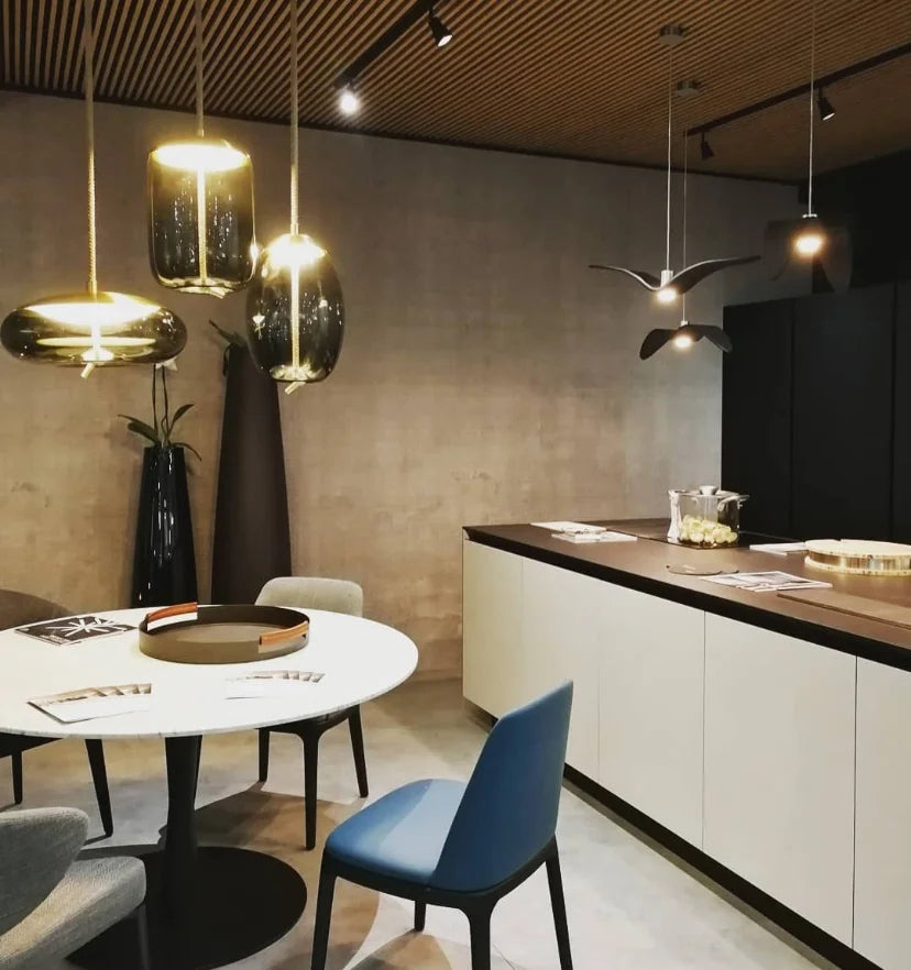 Blown Glass Pendant Light - NexioPick