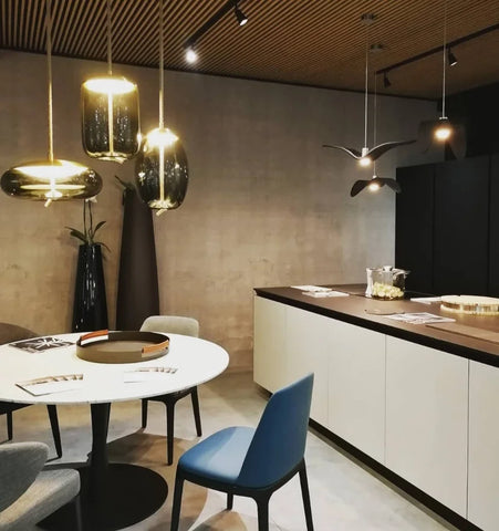 Blown Glass Pendant Light - NexioPick