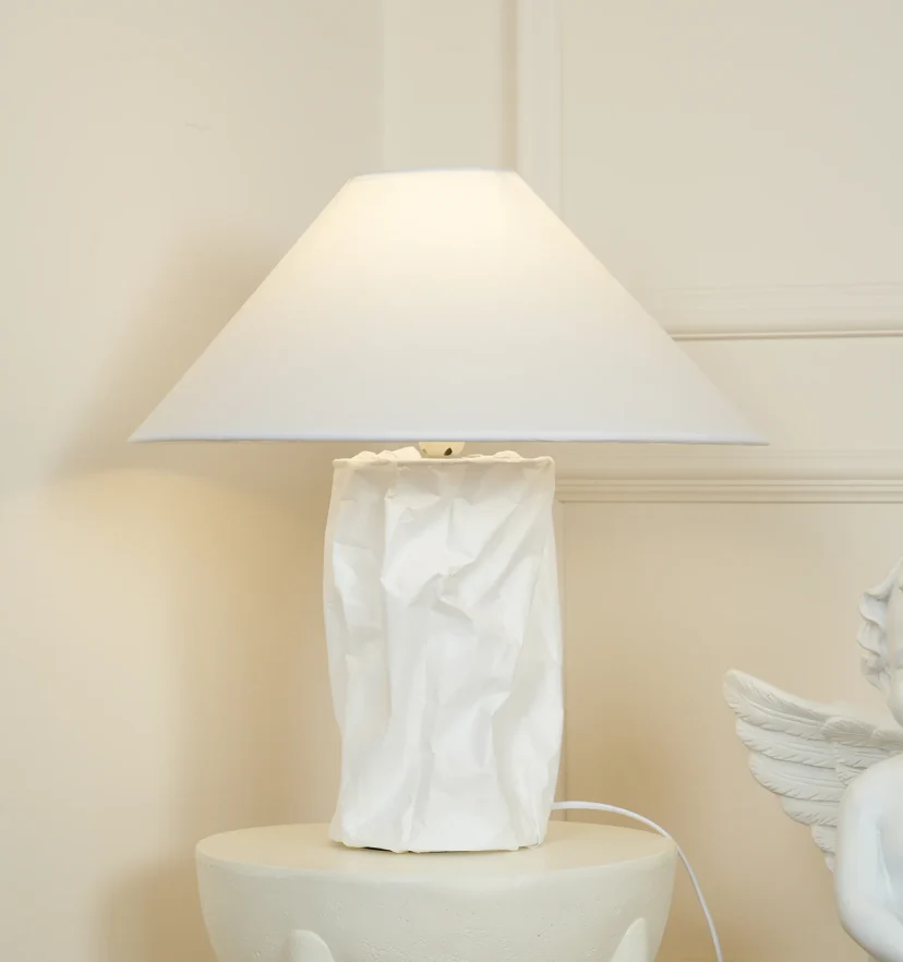 Crinkle Paper Table Lamp - NexioPick