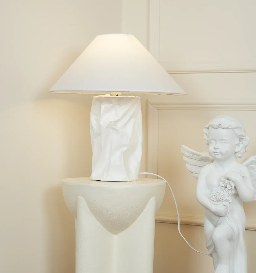 Crinkle Paper Table Lamp - NexioPick