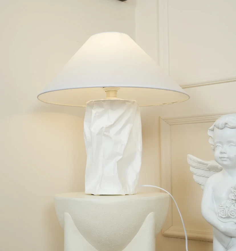 Crinkle Paper Table Lamp - NexioPick