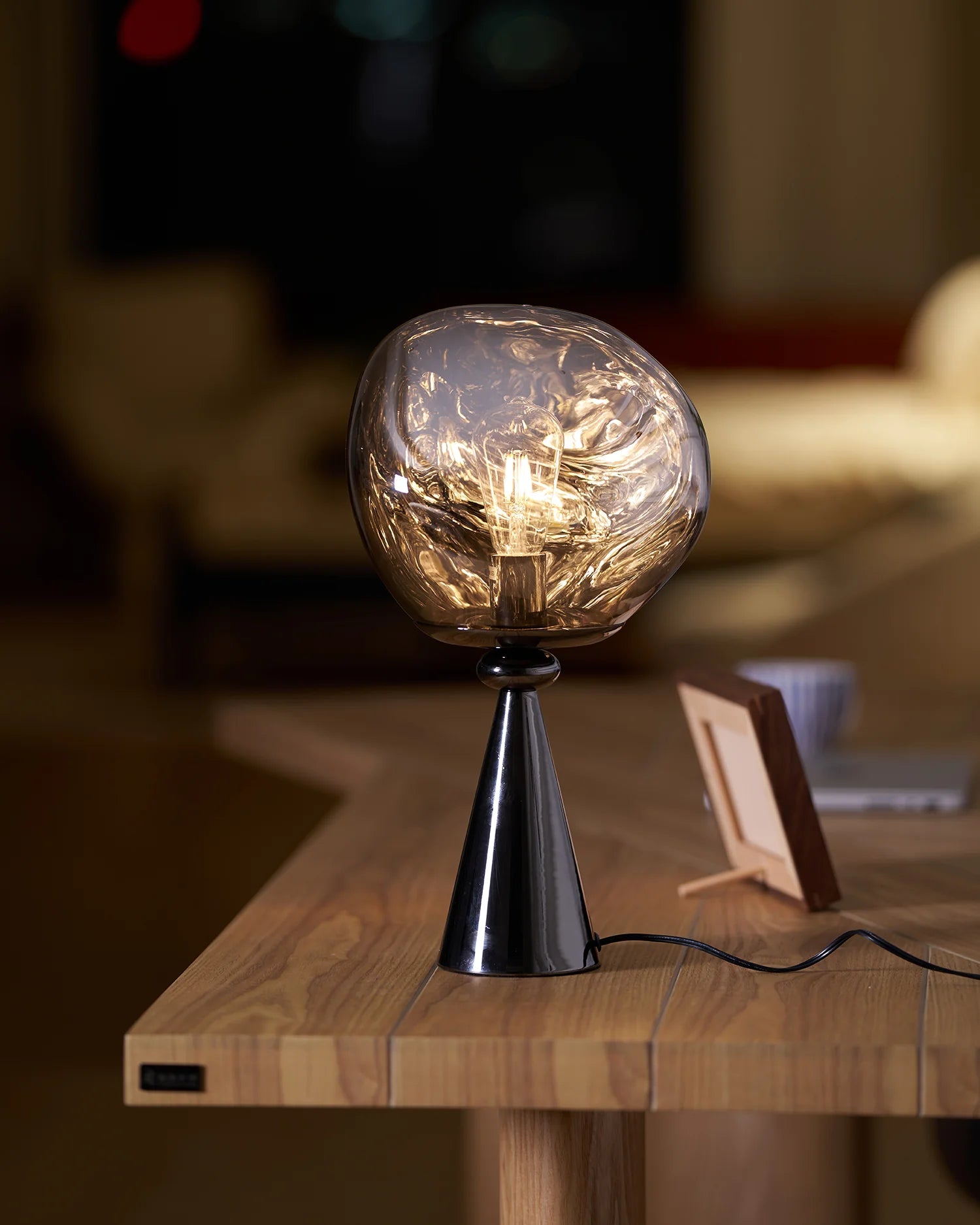 Lava Cone Table Lamp - NexioPick