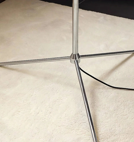 Lava Cone Floor Lamp - NexioPick