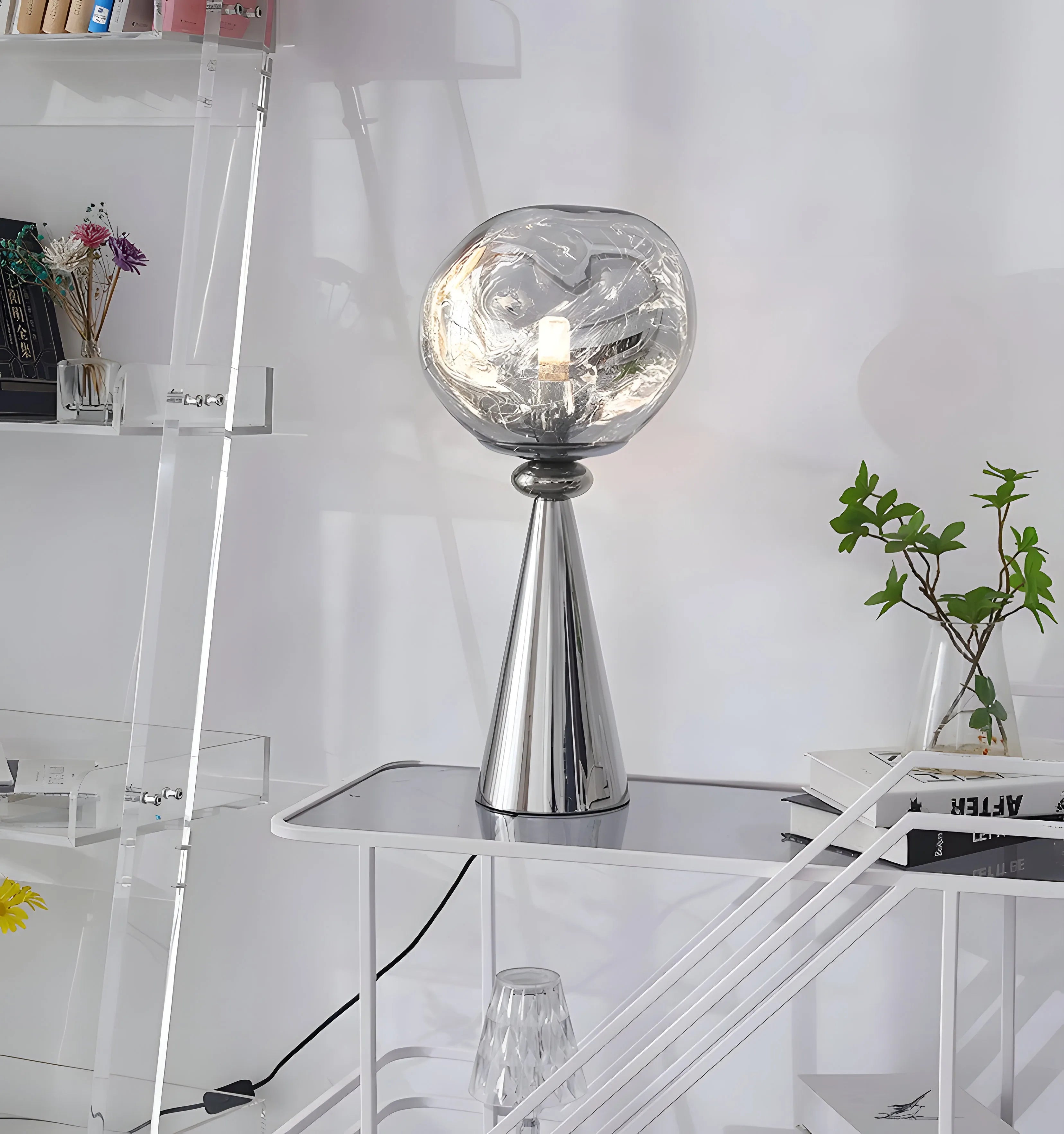 Lava Cone Table Lamp - NexioPick