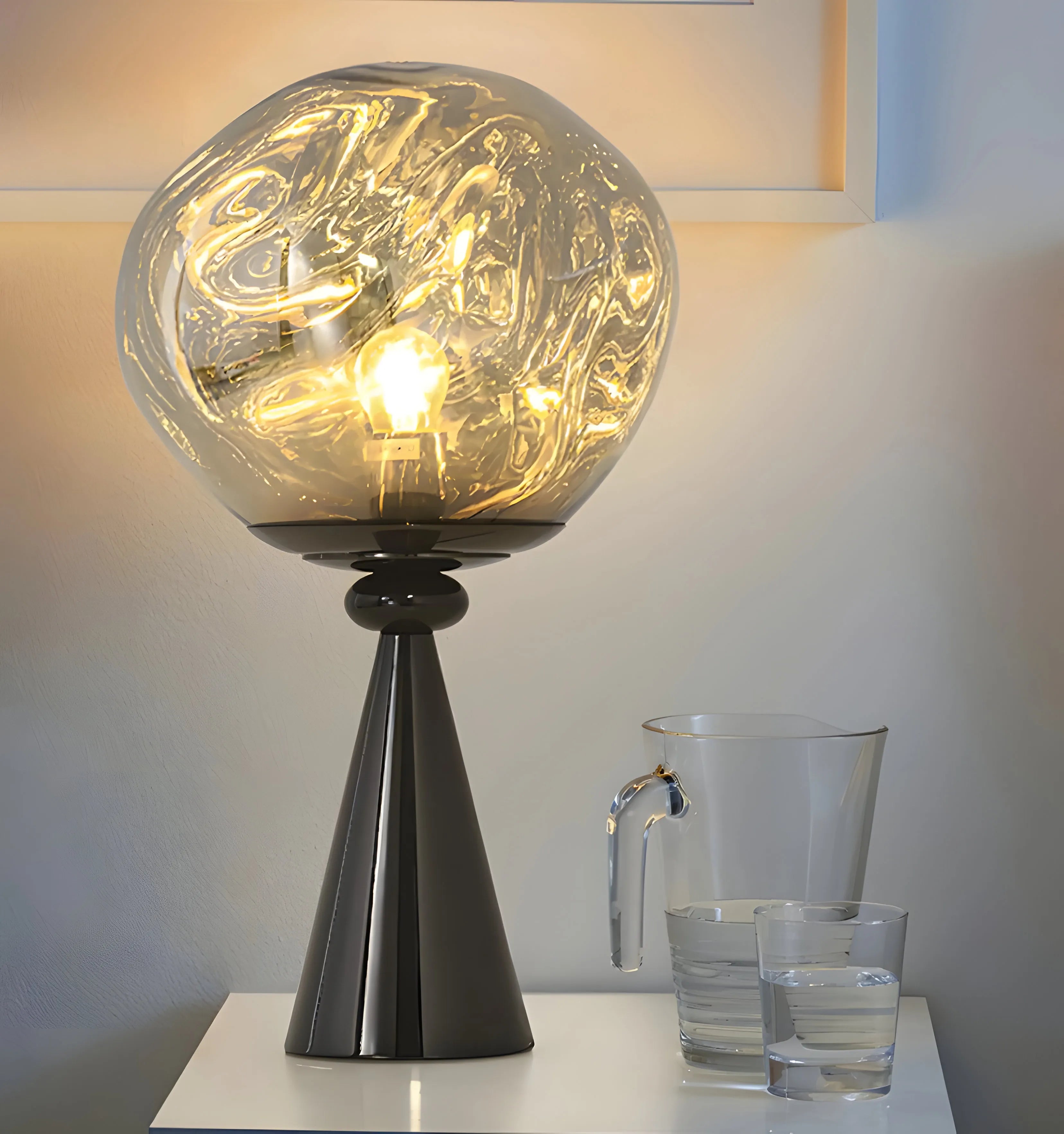 Lava Cone Table Lamp - NexioPick