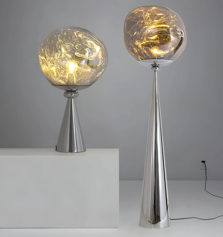 Lava Cone Table Lamp - NexioPick